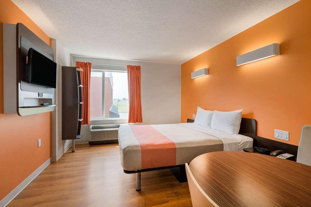 Motel 6 Airdrie Szoba fotó
