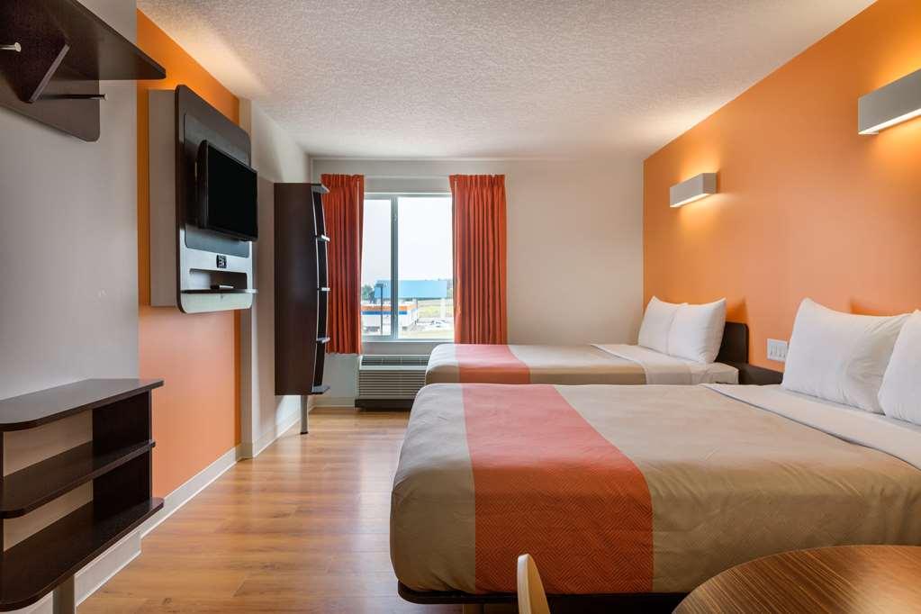 Motel 6 Airdrie Szoba fotó