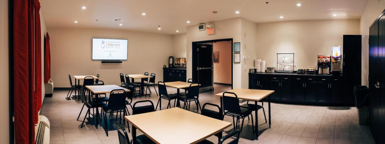 Motel 6 Airdrie Kültér fotó